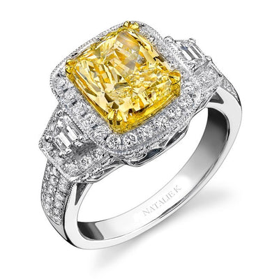 Yellow Diamond Engagement Rings: Stand Out in the Sea of Colorless DIamonds